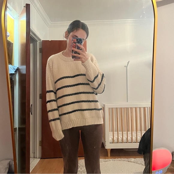 Laude the label stripped sweater - Picture 2 of 5